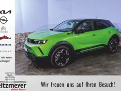 Ikone grün metallic Gebraucht 2023 Opel Mokka-e SUV | 33.333 €