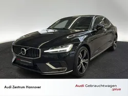 Onyx black metallic (metallic) Gebraucht 2021 Volvo S60 Limousine | 30.500 € (Superpreis)