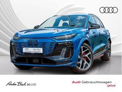 Blau (ascariblau metallic) Gebraucht 2025 Audi Q6 e-tron Ambiente SUV | 83.840 € (Teuer)