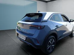 Grau Neu 2025 Opel Mokka Edition SUV | 27.599 € (Etwas zu teuer)