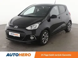Schwarz Gebraucht 2016 Hyundai i10 Passion Kleinwagen | 9.230 € (Fairer Preis)
