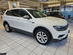 Pure white Gebraucht 2019 VW Tiguan Allspace Highline SUV | 27.990 € (Etwas zu teuer)
