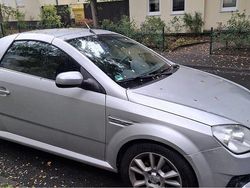 Silber Gebraucht 2007 Opel Tigra Cabrio | 700 €