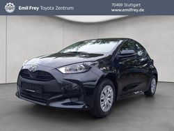 Schwarz Neu 2025 Toyota Yaris Hybrid Business Edition Limousine | 23.990 € (Guter Preis)