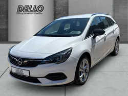 Weiß Gebraucht 2022 Opel Astra Design & Tech Kombi | 15.990 € (Superpreis)