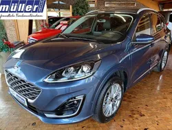 Blau Gebraucht 2024 Ford Kuga Vignale SUV | 33.390 € (Superpreis)