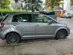 Grau Gebraucht 2013 VW Golf Plus Match Van / Kleinbus | 5.600 € (Guter Preis)
