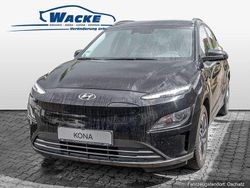 Farbe: schwarz Gebraucht 2022 Hyundai Kona Edition 30+ SUV | 17.970 € (Fairer Preis)