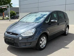 Grau Gebraucht 2006 Ford S-MAX Ambiente Van / Kleinbus | 799 € (Superpreis)