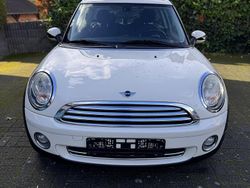 Beige Gebraucht 2009 Mini Cooper Clubman Kombi | 3.850 € (Fairer Preis)