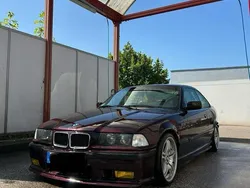 Rot Gebraucht 1993 BMW 318 Sport Line Coupé | 5.000 €