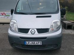 Silber Gebraucht 2008 Renault Trafic Van / Kleinbus | 4.999 €