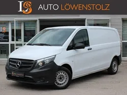 Weiß Gebraucht 2017 Mercedes Vito Van / Kleinbus | 16.990 € (Guter Preis)