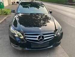 Schwarz Gebraucht 2015 Mercedes E200 Kombi | 14.500 € (Fairer Preis)