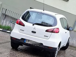 Weiß Gebraucht 2009 Mitsubishi Colt Kleinwagen | 1.650 €