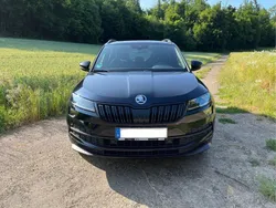 Schwarz Gebraucht 2019 Skoda Karoq SportLine SUV | 20.499 € (Fairer Preis)