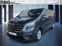 Grau Gebraucht 2024 Renault Trafic Evolution Van / Kleinbus | 34.790 € (Guter Preis)