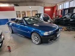 Blau Gebraucht 2000 BMW 320 Cabriolet M Sport Cabrio | 7.000 €