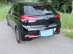 Schwarz Gebraucht 2018 Hyundai i20 Select Kleinwagen | 11.000 € (Fairer Preis)