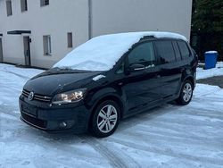 Schwarz Gebraucht 2013 VW Touran Match Van / Kleinbus | 4.400 € (Superpreis)