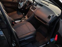 Schwarz Gebraucht 2012 Opel Meriva Van / Kleinbus | 4.550 € (Etwas zu teuer)