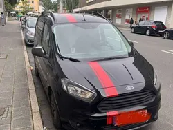 Schwarz Gebraucht 2018 Ford Transit ST Van | 10.600 €