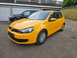 Gelb Gebraucht 2009 VW Golf VI Comfortline Limousine | 1.999 €