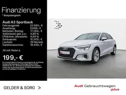 Gletscherweiß metallic Gebraucht 2022 Audi A3 Ambiente Limousine | 22.980 € (Guter Preis)