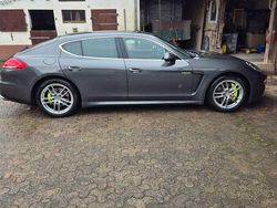 Grau Gebraucht 2014 Porsche Panamera S E-Hybrid Limousine | 34.400 € (Guter Preis)