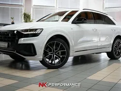 Weiß Gebraucht 2021 Audi Q8 Sport SUV | 72.990 € (Teuer)