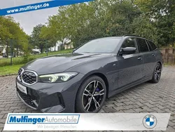 Grau Gebraucht 2024 BMW M340 Performance Limousine | 58.900 € (Fairer Preis)