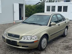 Gold Gebraucht 2000 Volvo S40 Limousine | 1.200 € (Guter Preis)