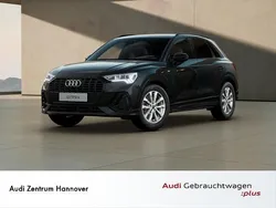 Mythosschwarz metallic Gebraucht 2022 Audi Q3 Ambiente SUV | 35.990 € (Teuer)