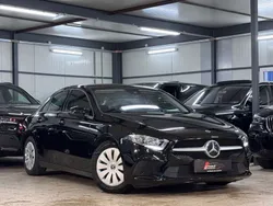 Schwarz Gebraucht 2020 Mercedes A180 Limousine | 18.590 € (Fairer Preis)