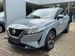 Grau Gebraucht 2022 Nissan Qashqai N-Connecta SUV | 21.990 € (Teuer)