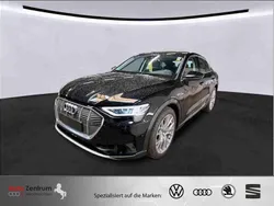 Mythos black metallic Gebraucht 2023 Audi e-tron Sportback Advanced SUV | 35.970 € (Guter Preis)