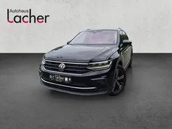 Deep black perleffekt Gebraucht 2022 VW Tiguan Active SUV | 24.890 € (Guter Preis)