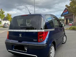 Blau Gebraucht 2007 Peugeot 1007 Kleinwagen | 2.600 € (Guter Preis)