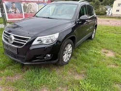 Schwarz Gebraucht 2009 VW Tiguan Sport SUV | 6.350 € (Fairer Preis)