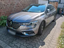 Grau Gebraucht 2021 Renault Talisman Initiale Kombi | 18.900 €