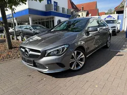 Mountaingrau Gebraucht 2018 Mercedes CLA180 Shooting Brake Urban Kombi | 17.950 € (Guter Preis)