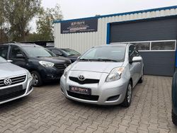 Silber Gebraucht 2009 Toyota Yaris Sol Kleinwagen | 5.490 € (Fairer Preis)