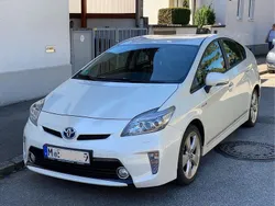 Weiß Gebraucht 2015 Toyota Prius Executive Kleinwagen | 12.200 € (Fairer Preis)