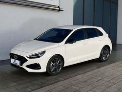 Serenity white Gebraucht 2024 Hyundai i30 Advantage Limousine | 22.222 € (Fairer Preis)