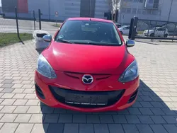 Schwarz Gebraucht 2014 Mazda 2 Limousine | 6.999 € (Fairer Preis)
