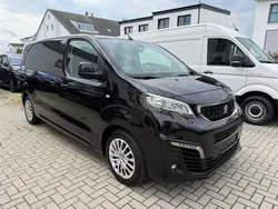 Schwarz Gebraucht 2019 Peugeot Traveller Business-Line Van / Kleinbus | 14.600 €