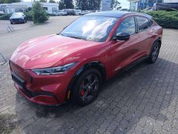Rot Gebraucht 2021 Ford Mustang Mach-E SUV | 32.950 € (Guter Preis)