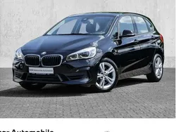 Schwarz Gebraucht 2021 BMW 220 Advantage Kombi | 25.990 € (Fairer Preis)