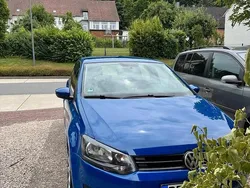 Blau Gebraucht 2011 VW Polo Kleinwagen | 4.299 € (Fairer Preis)