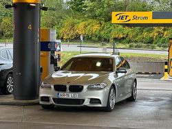 Gold Gebraucht 2012 BMW M550 Limousine | 13.900 € (Fairer Preis)